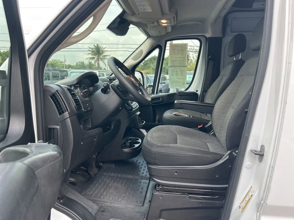 Used 2023 RAM ProMaster 2500 w/ Convenience Group image 10