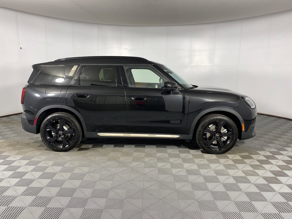 New 2025 MINI Cooper Countryman S w/ Comfort Package Max image 24