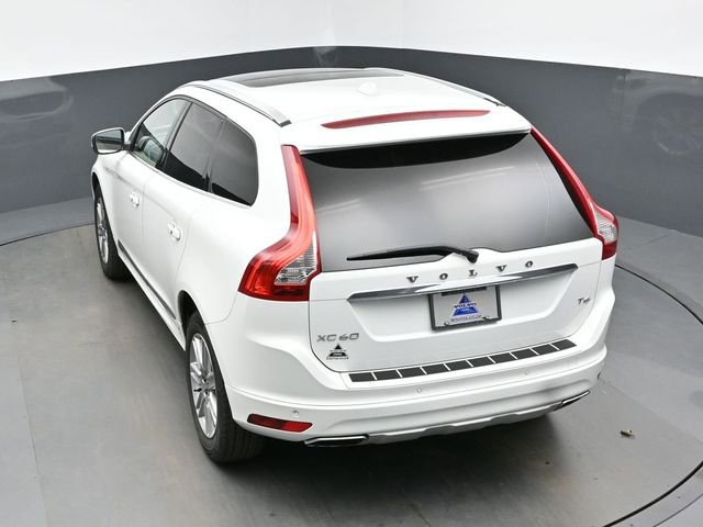 Used 2016 Volvo XC60 T6 w/ Proximity Package image 39