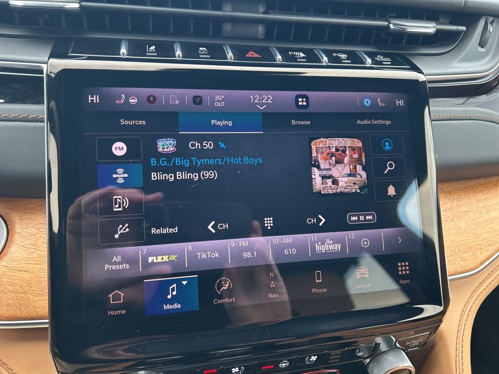 Used 2022 Jeep Grand Cherokee Summit image 28