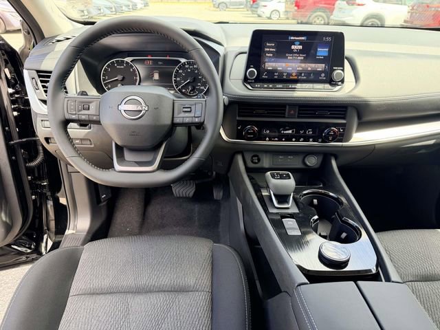 New 2026 Nissan Rogue SV w/ Cold Weather Package AWD/4WD image 17