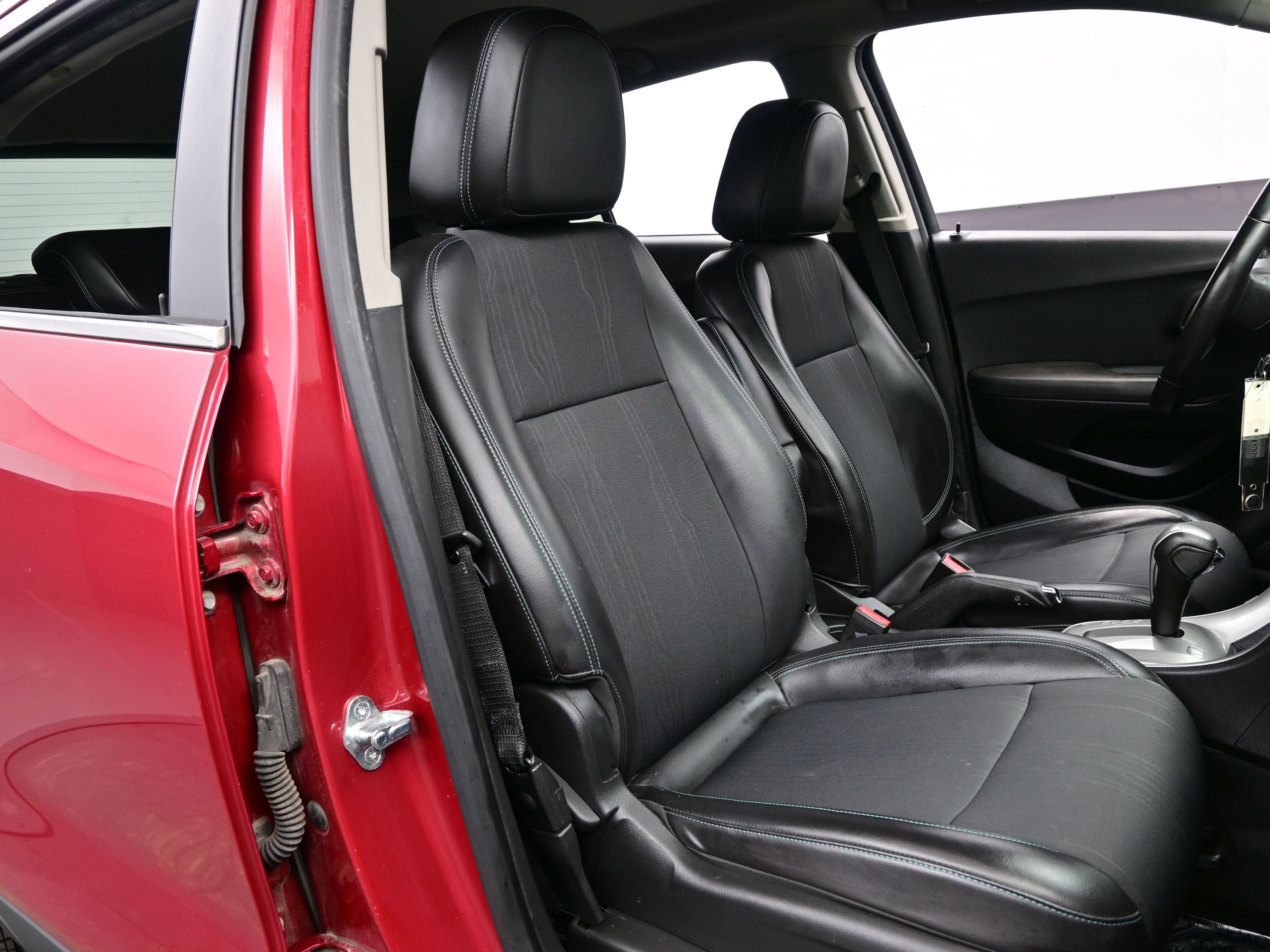 Used 2015 Chevrolet Trax LT w/ LT Plus Package FWD image 14