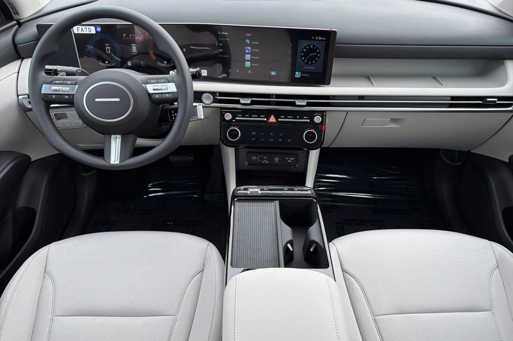 New 2026 Hyundai Tucson Blue SE image 11