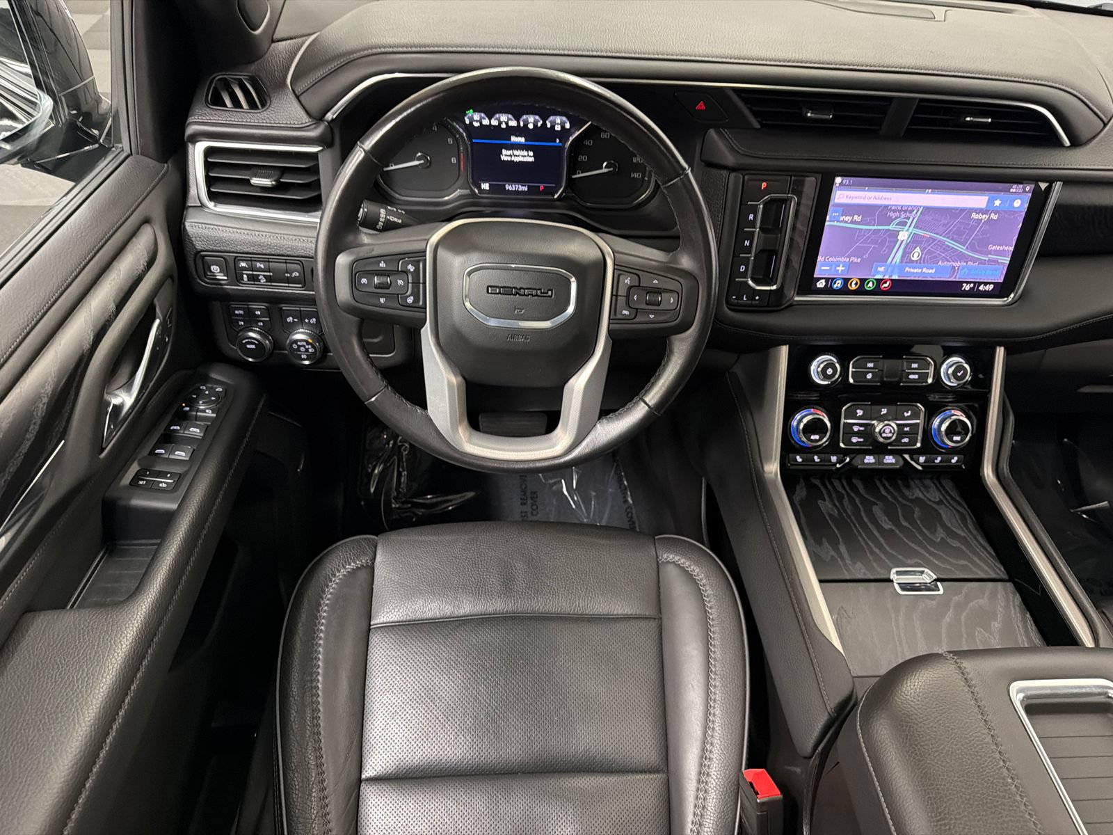 Used 2021 GMC Yukon XL Denali AWD/4WD image 32