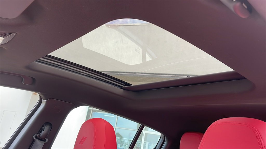 New 2024 Dodge Hornet R/T Plus w/ Tech Pack Plus w/o Parking image 26