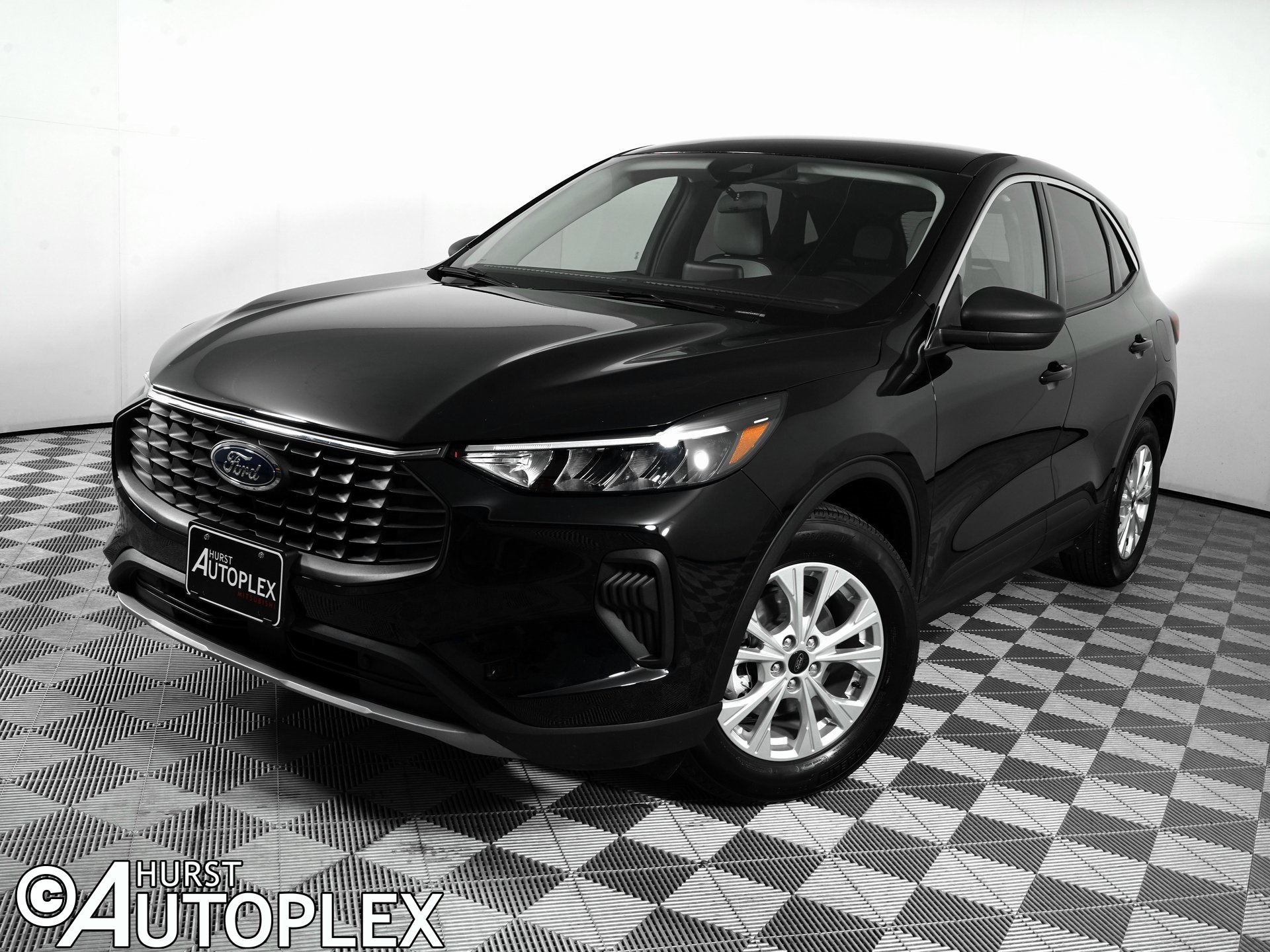 Used 2023 Ford Escape Active
