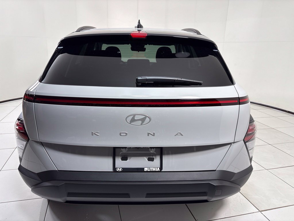 New 2027 Hyundai Kona SEL Sport FWD image 4