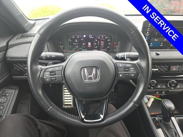 Used 2024 Honda Accord Sport image 4