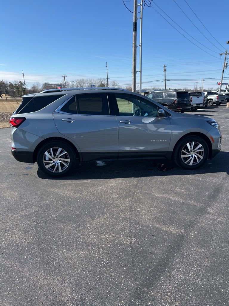 Used 2023 Chevrolet Equinox Premier image 15