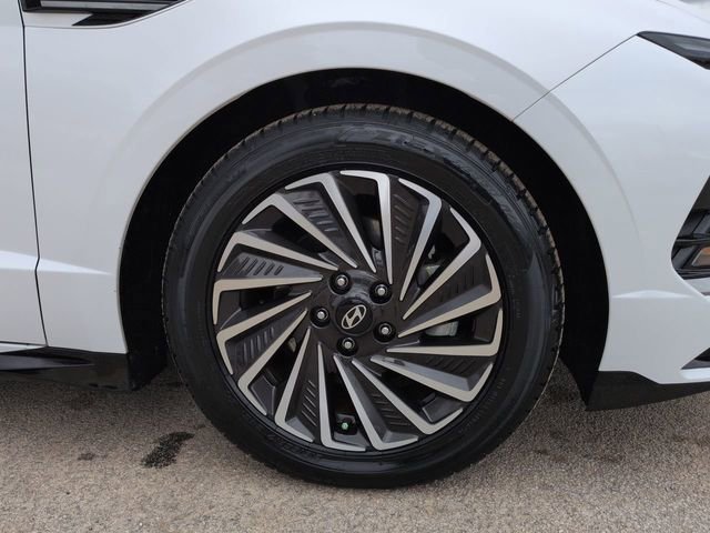 Used 2025 Hyundai Sonata SEL image 12