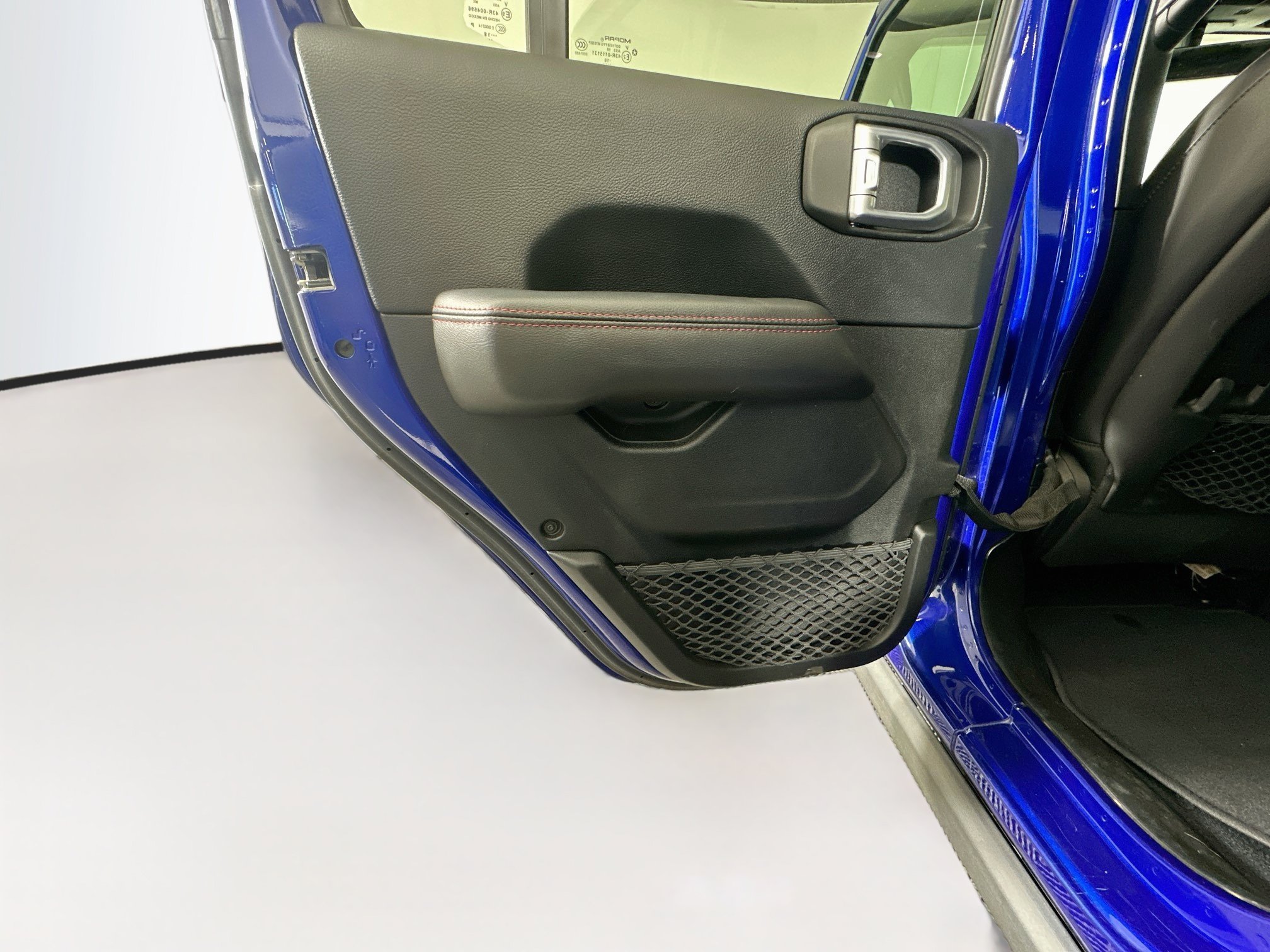 Used 2018 Jeep Wrangler Unlimited Rubicon AWD/4WD image 33