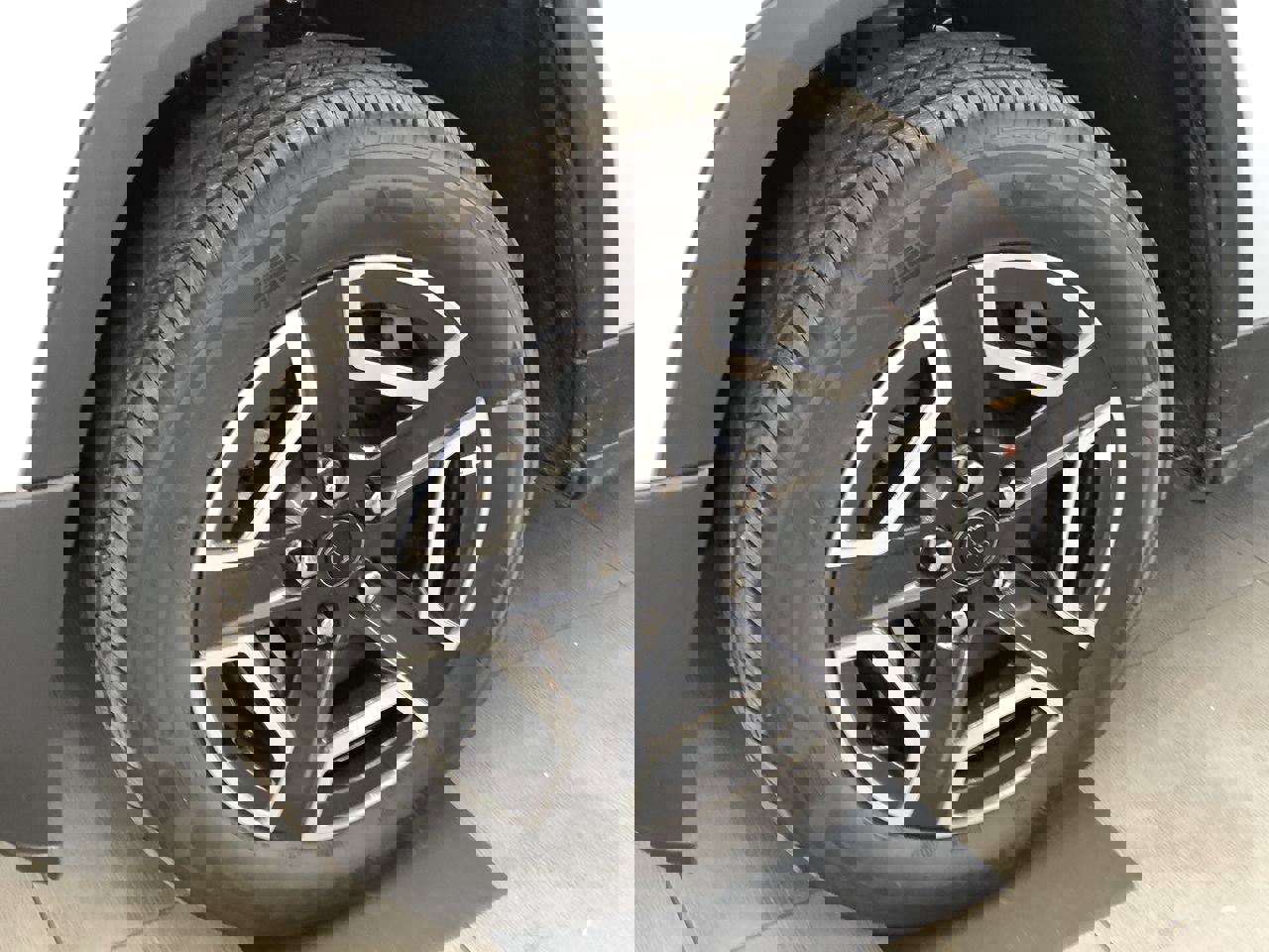 New 2026 Jeep Cherokee Limited image 2