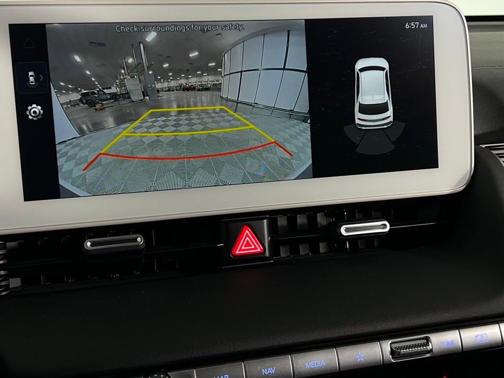 Used 2024 Hyundai Ioniq 5 SE image 18