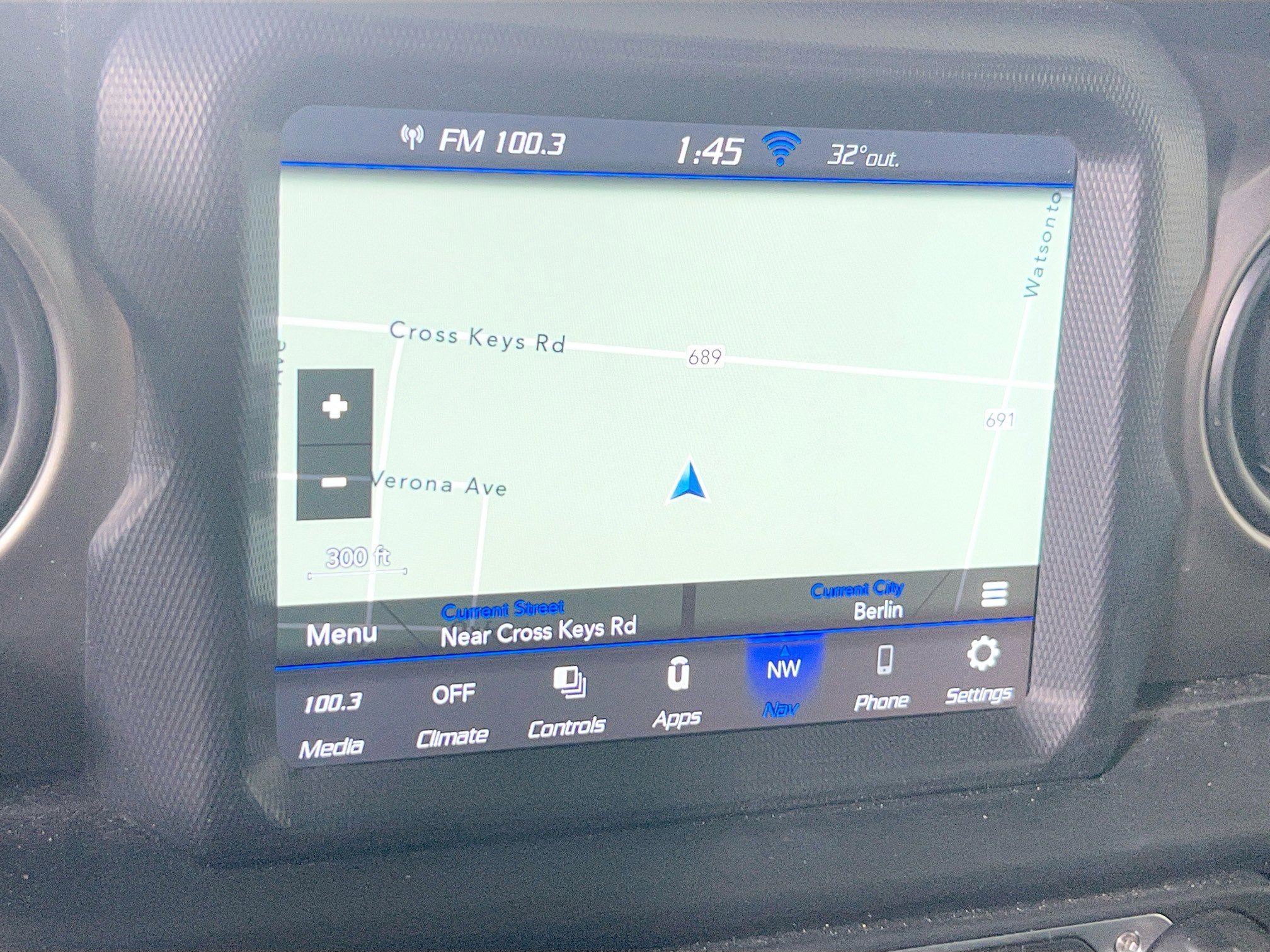 Used 2021 Jeep Wrangler Sport S w/ Sun And Sound Package image 13