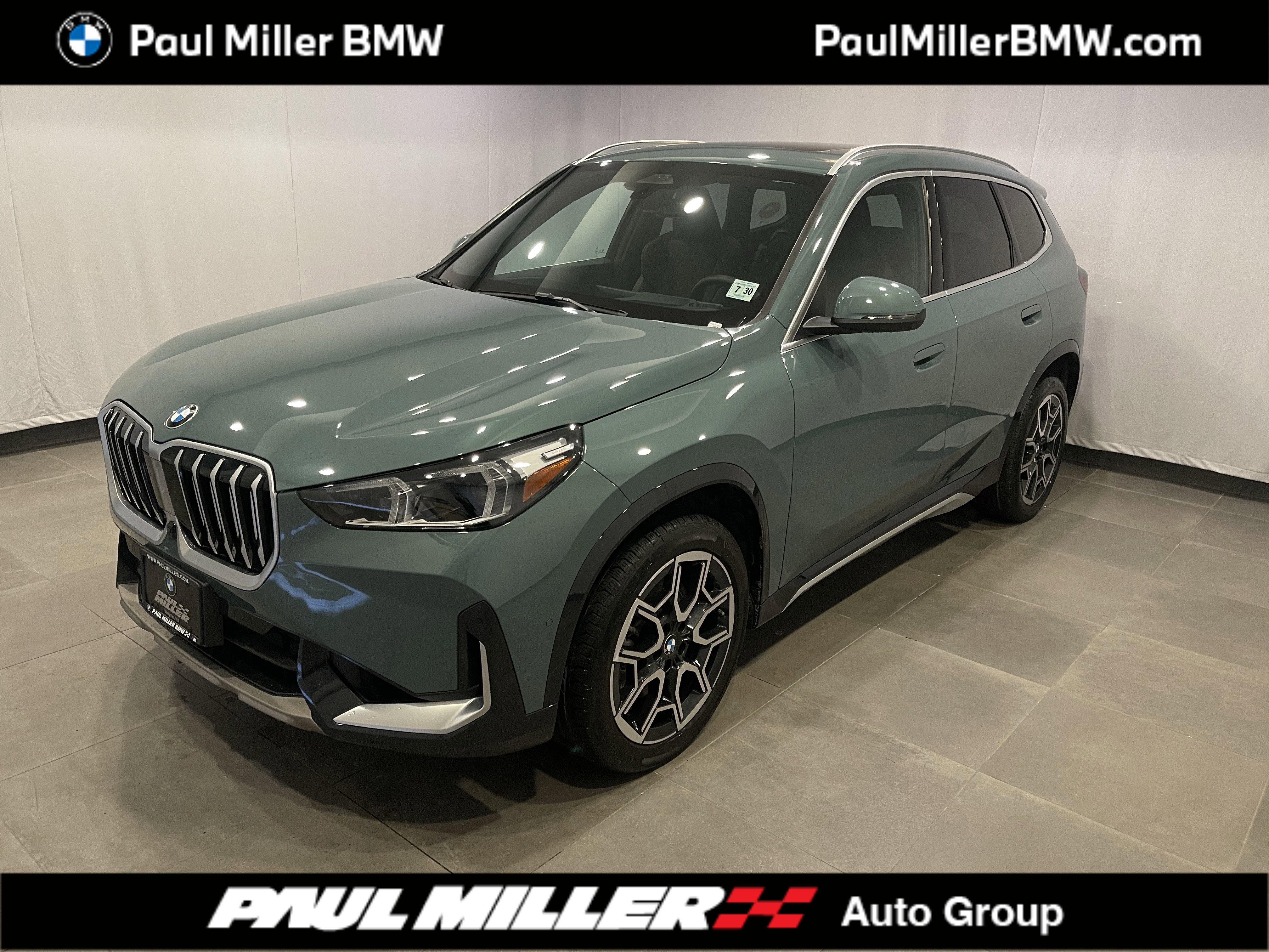 Used 2025 BMW X1 xDrive28i w/ Technology Package image 1