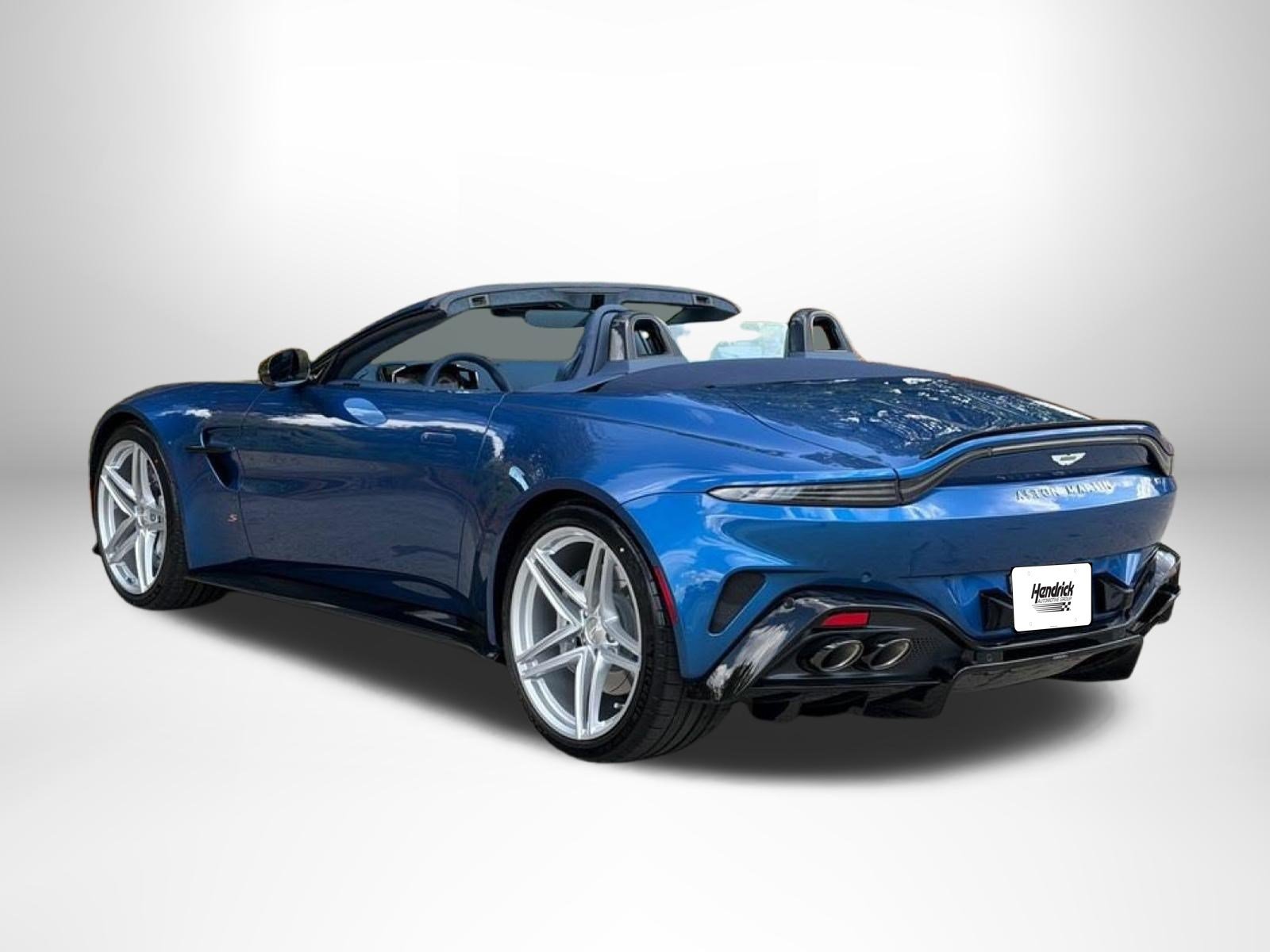 New 2026 Aston Martin V8 Vantage S RWD image 17