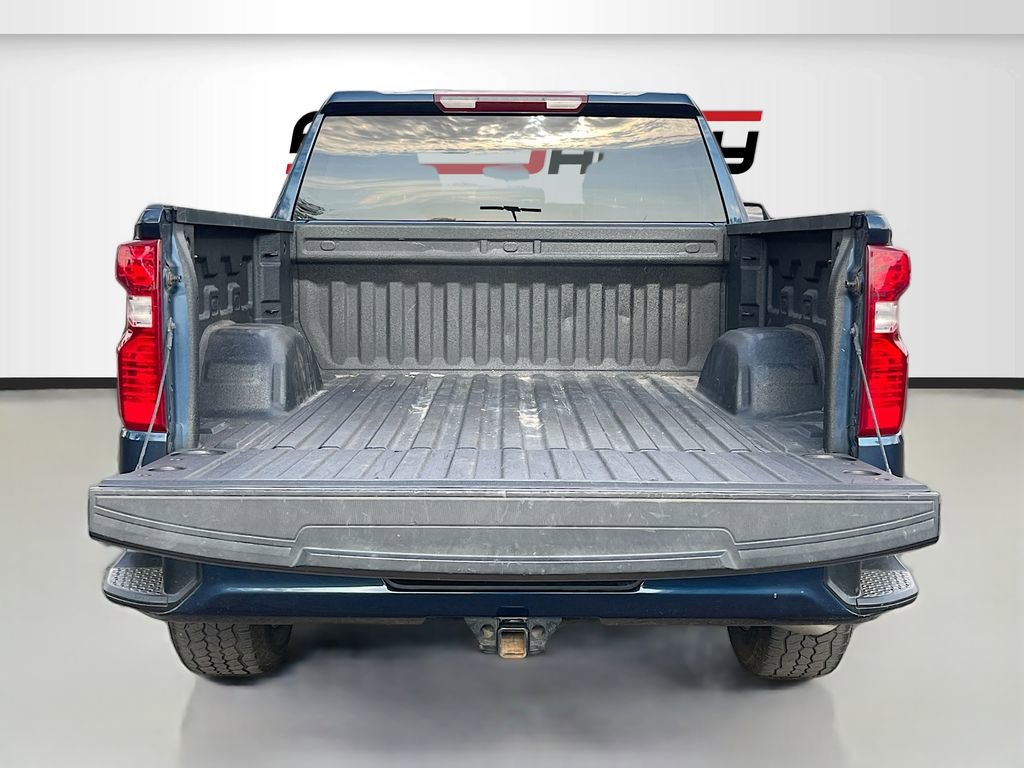 Used 2022 Chevrolet Silverado 1500 Custom image 24