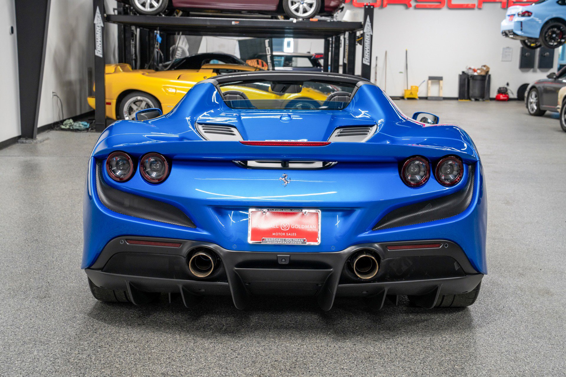 Used 2021 Ferrari F8 Tributo image 7