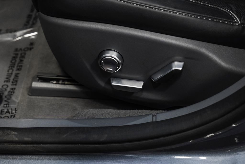 Used 2024 Lucid Air Touring image 35