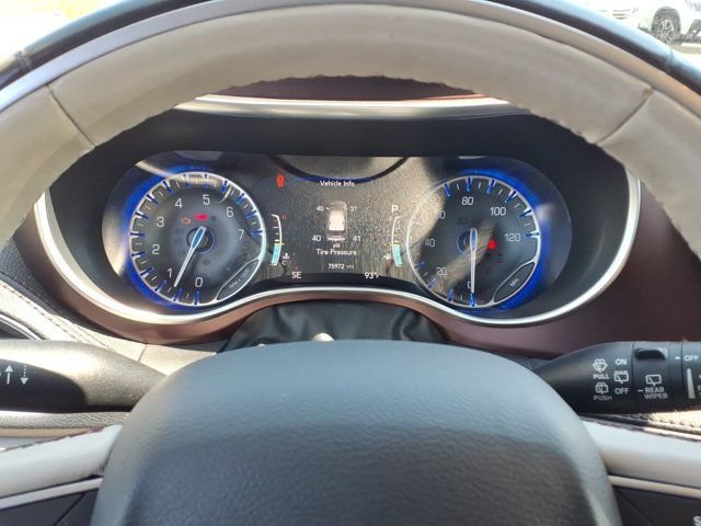 Used 2019 Chrysler Pacifica Limited FWD image 59