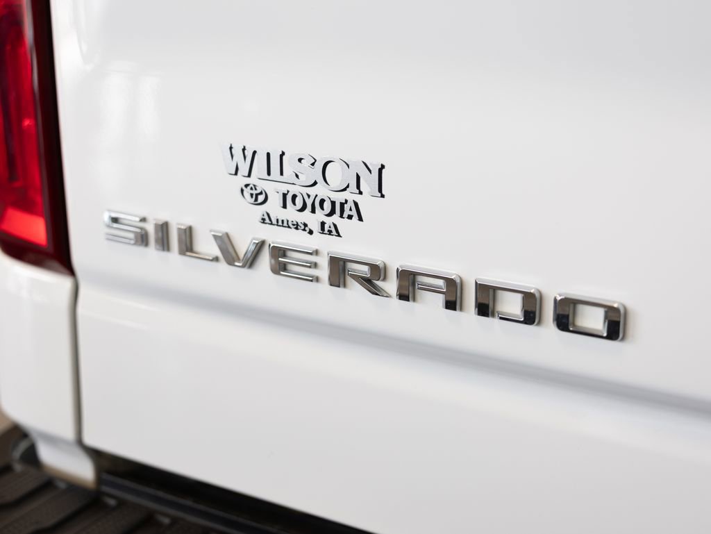 Used 2023 Chevrolet Silverado 1500 RST image 8