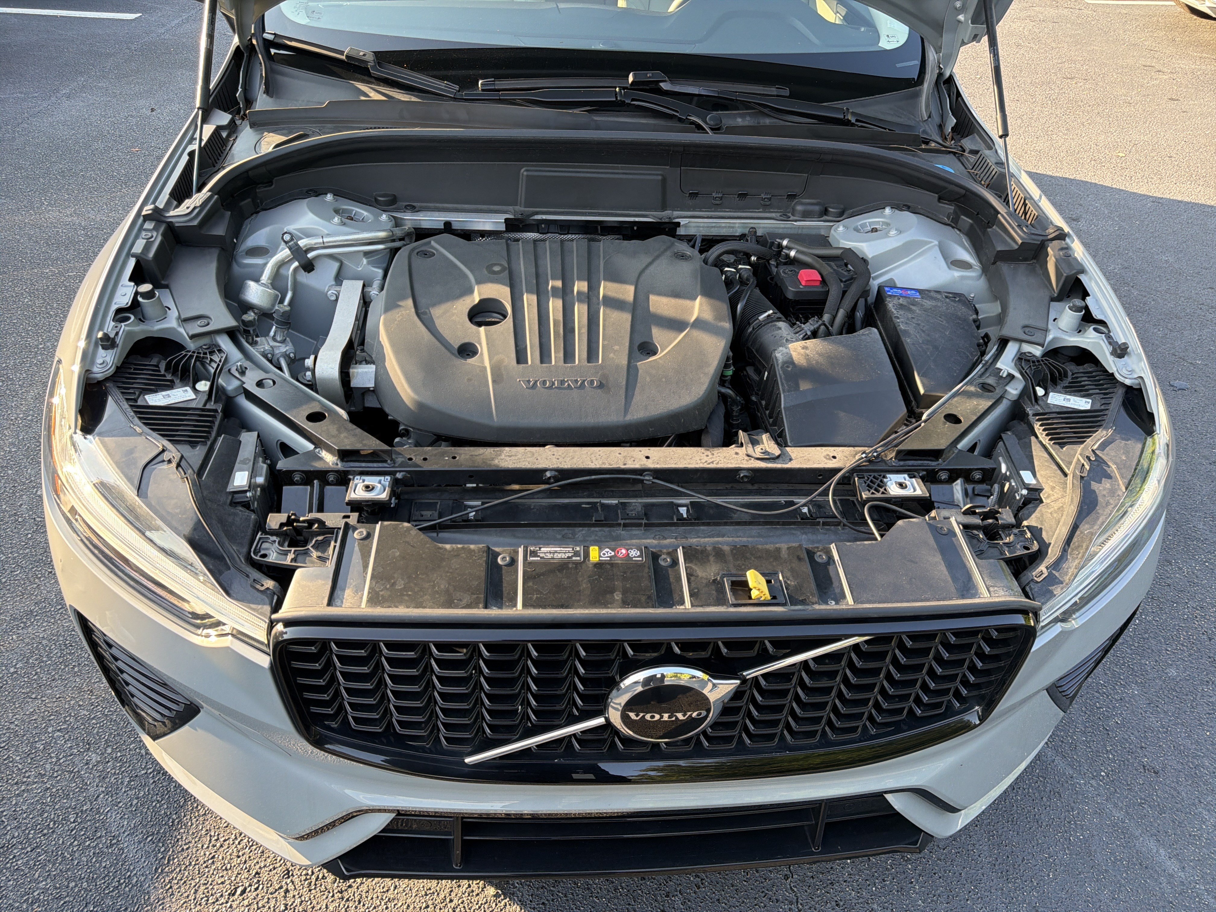 Certified 2024 Volvo XC60 B5 Core w/ Protection Package Premier AWD/4WD image 36