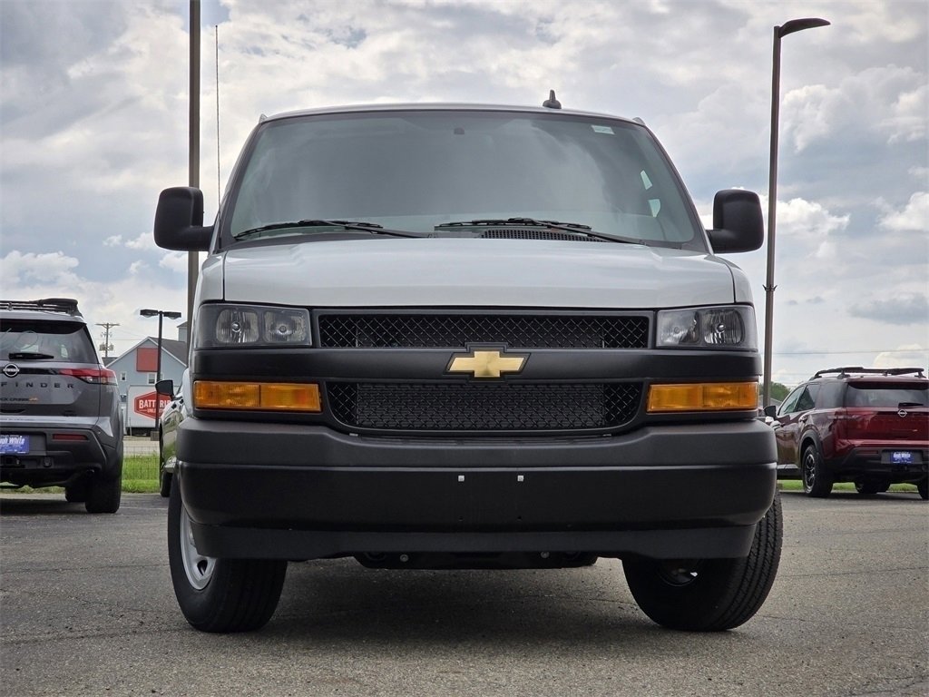 New 2025 Chevrolet Express 2500 w/ Communications Package image 5