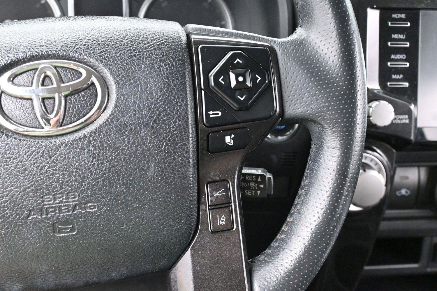 Used 2021 Toyota 4Runner TRD Off-Road Premium AWD/4WD image 19