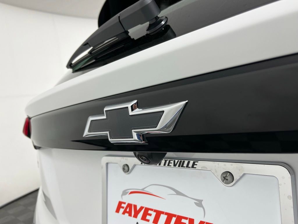 New 2027 Chevrolet Bolt LT w/ LPO, All-Weather Package FWD image 17