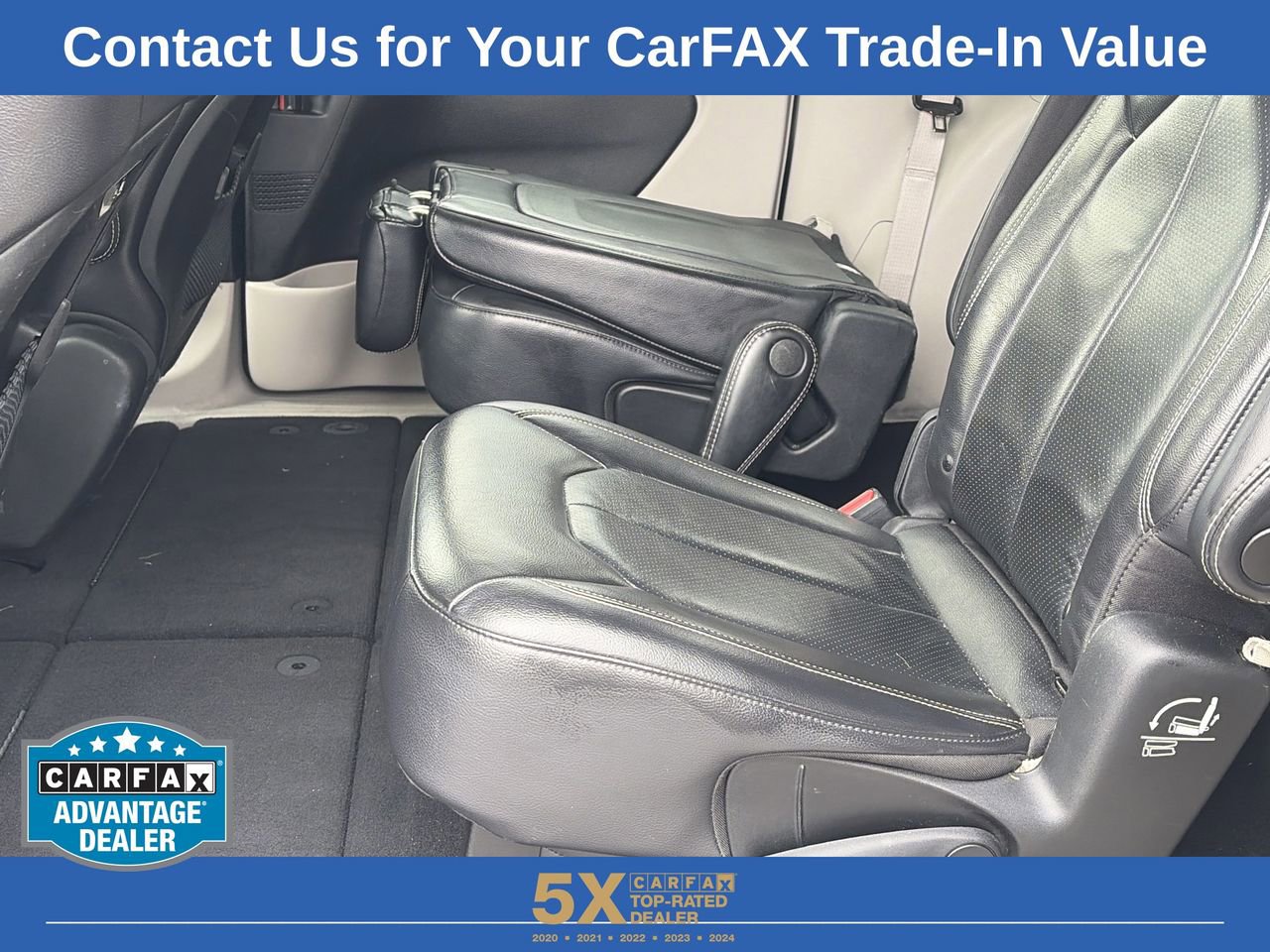 Used 2022 Chrysler Pacifica Touring-L FWD image 30