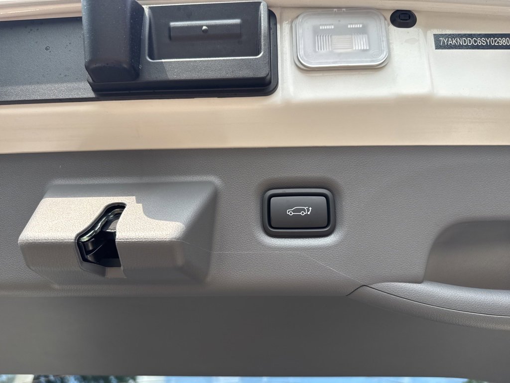 New 2025 Hyundai Ioniq 5 SEL image 17