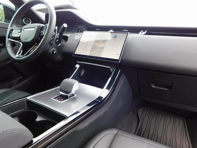 Used 2024 Land Rover Range Rover Evoque Dynamic SE image 20