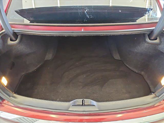 Used 2019 Chrysler 300 Limited w/ Light Group image 6