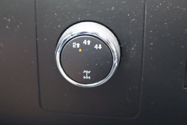 Used 2009 GMC Sierra 2500 SLE w/ Convenience Package AWD/4WD image 23