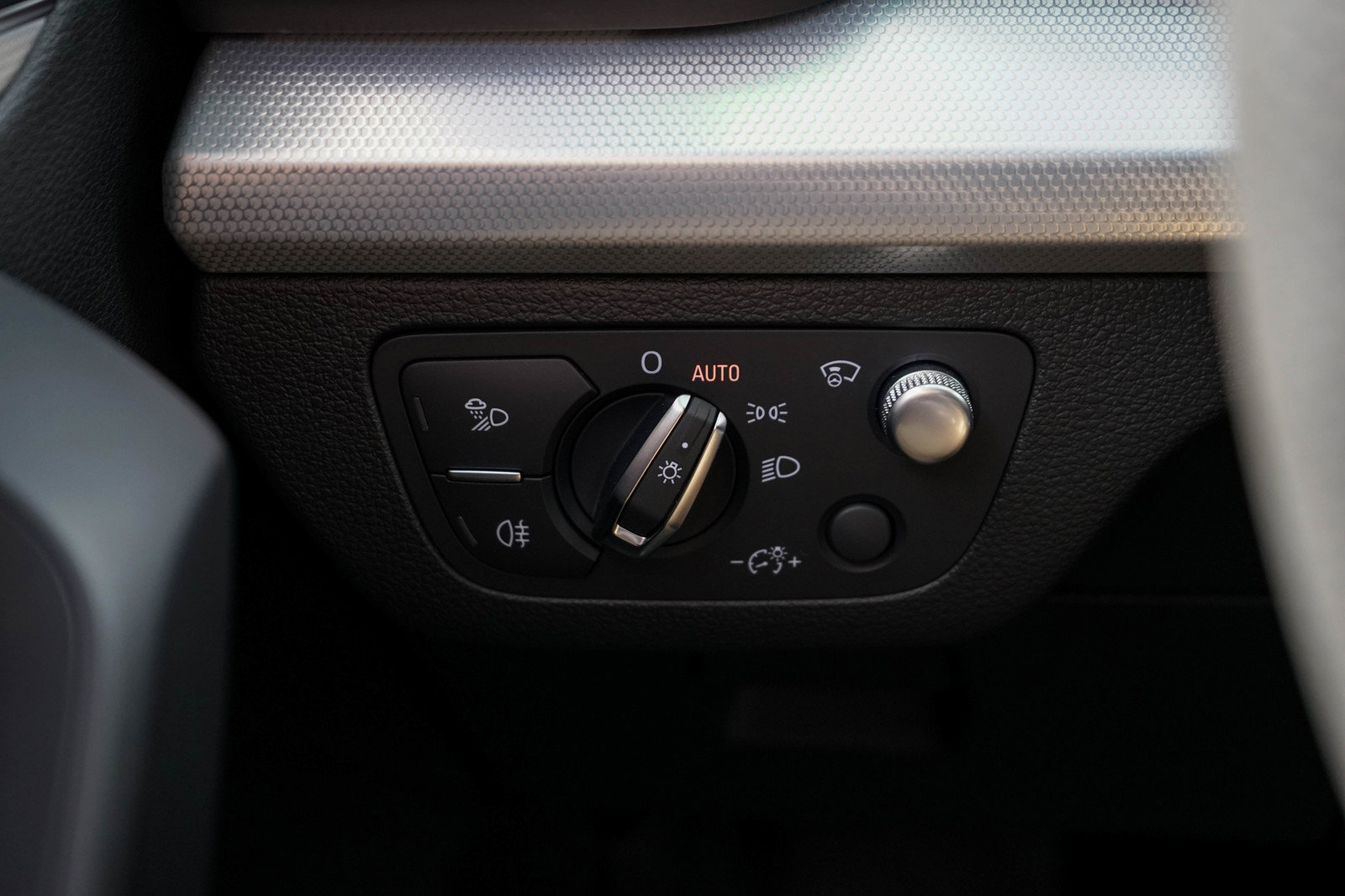 Used 2024 Audi Q5 2.0T Prestige image 27