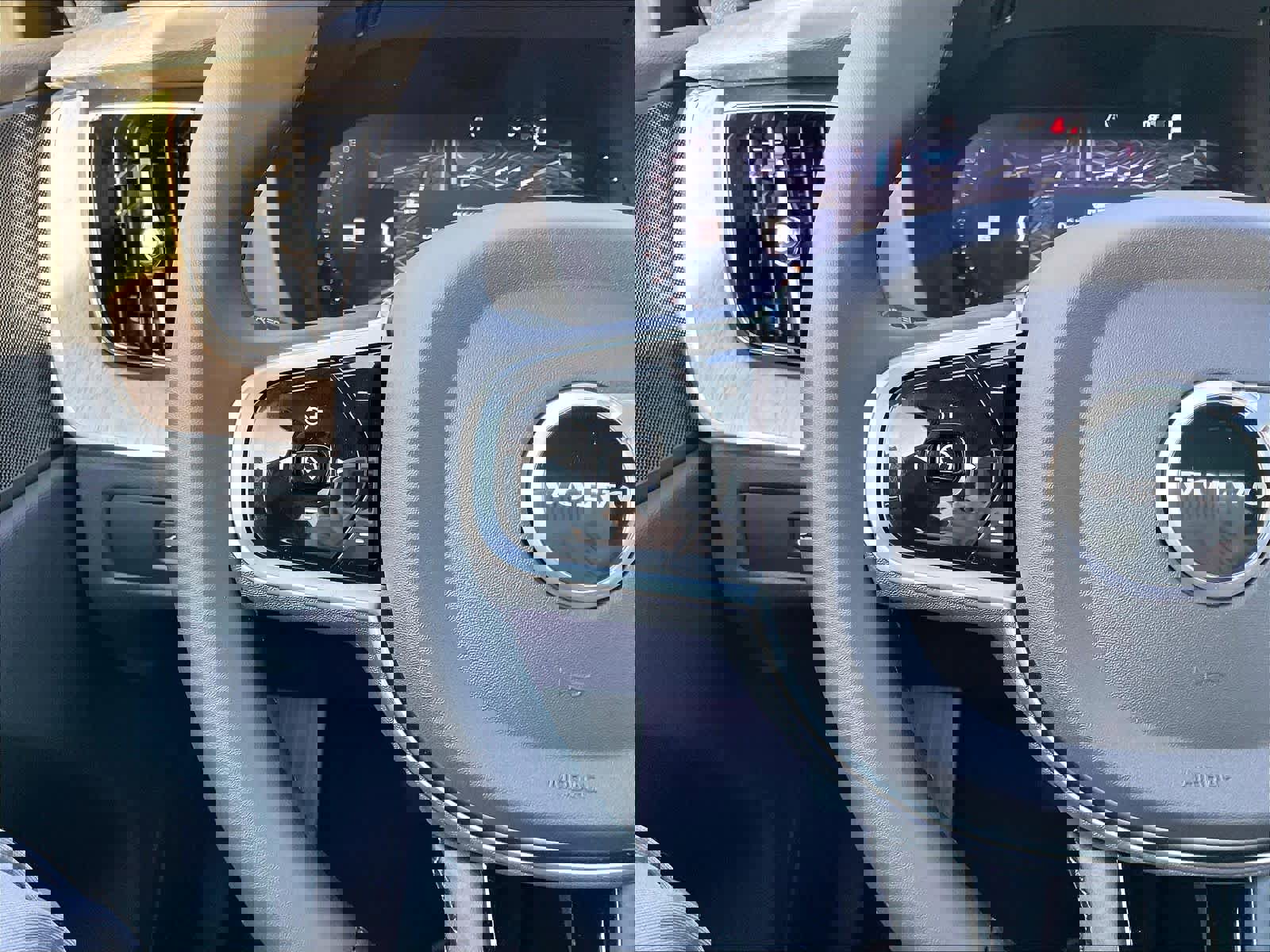 New 2026 Volvo XC60 T8 Plus w/ Protection Package Premier image 17