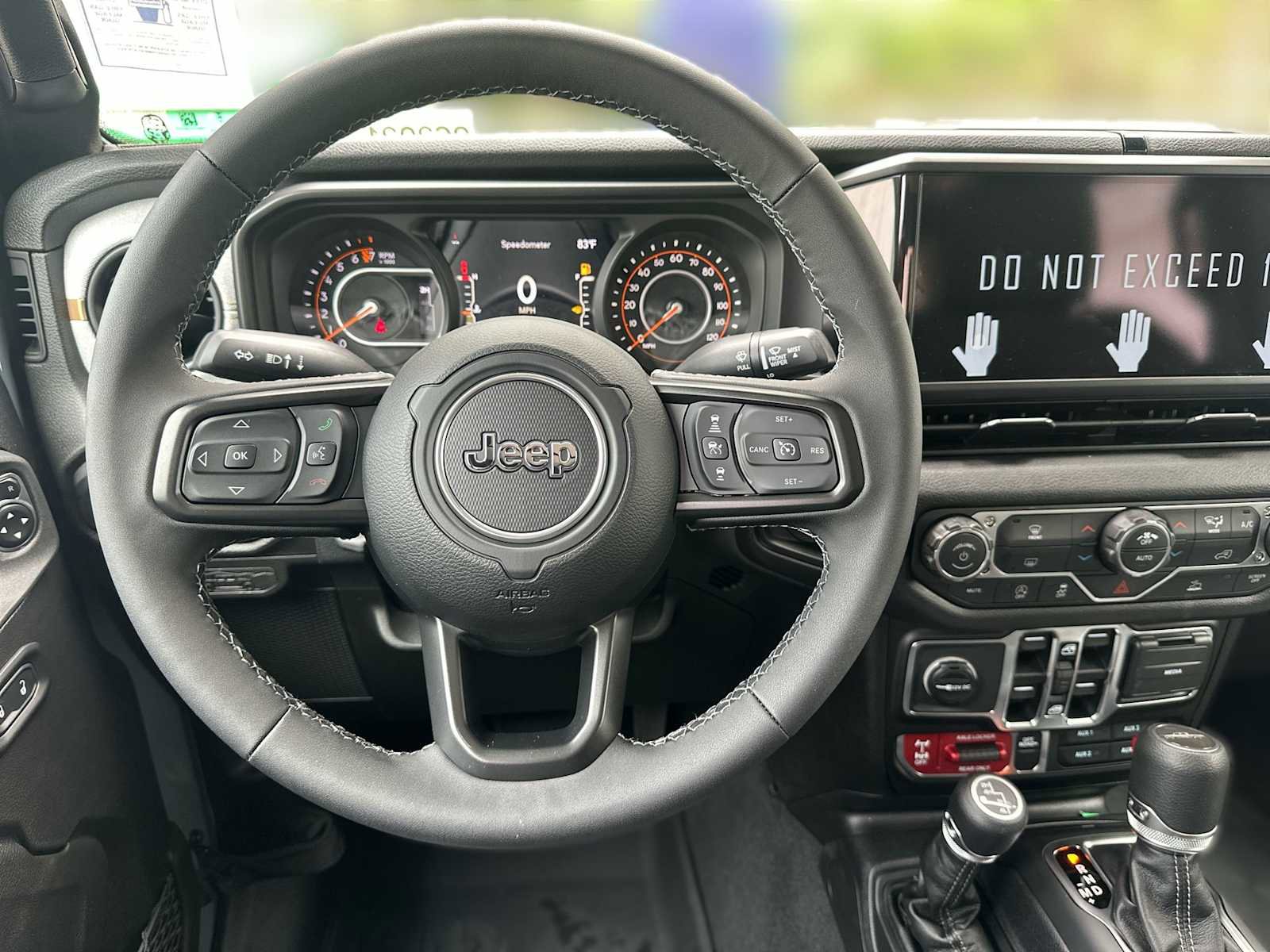New 2026 Jeep Gladiator Sport AWD/4WD image 10