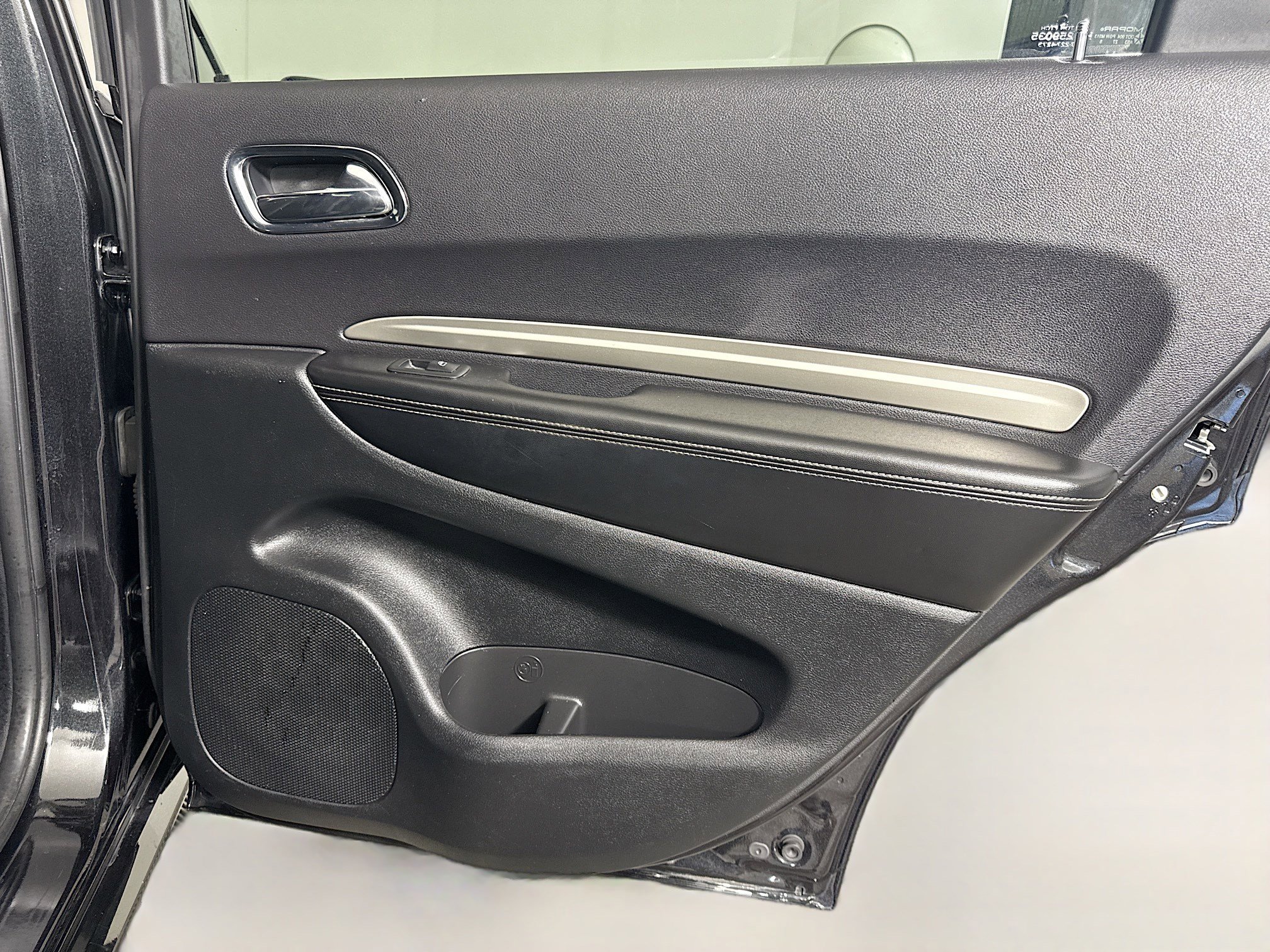 Used 2016 Dodge Durango SXT w/ Blacktop Package RWD image 27