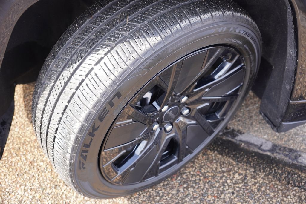 Used 2025 Jeep Wagoneer S Launch Edition AWD/4WD image 13