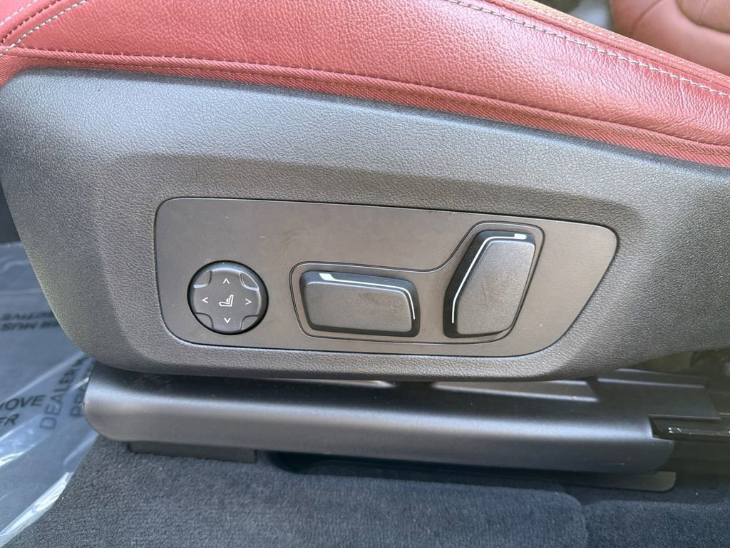 Certified 2024 BMW X3 xDrive30i w/ Premium Package image 34