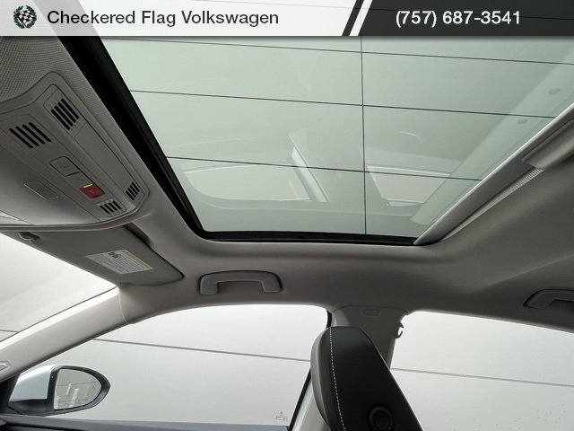 New 2026 Volkswagen Jetta SE image 9