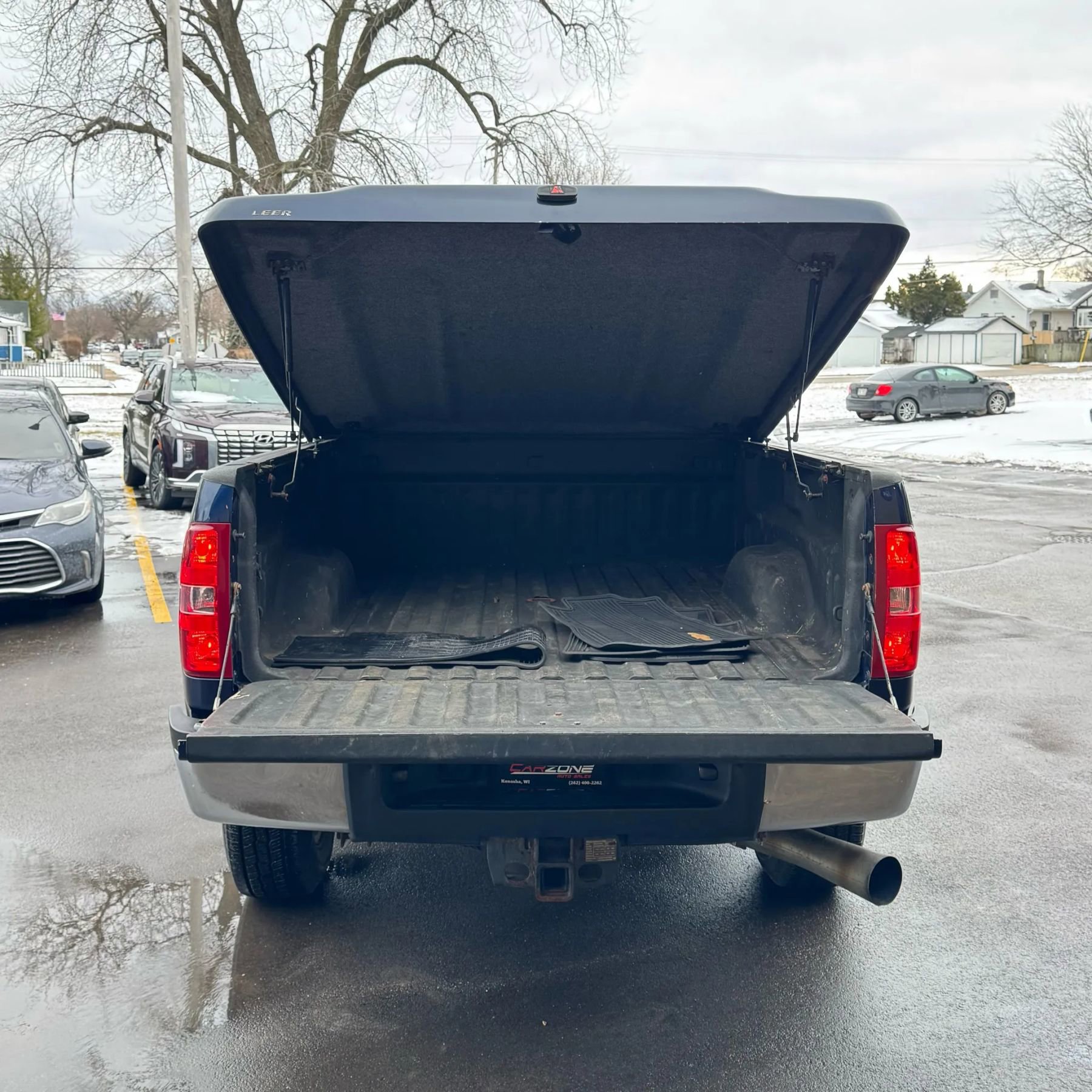 Used 2011 Chevrolet Silverado 2500 LTZ w/ Snow Plow Prep Package image 28