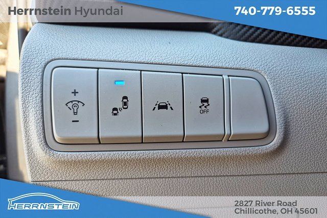 Used 2021 Hyundai Tucson SEL image 16
