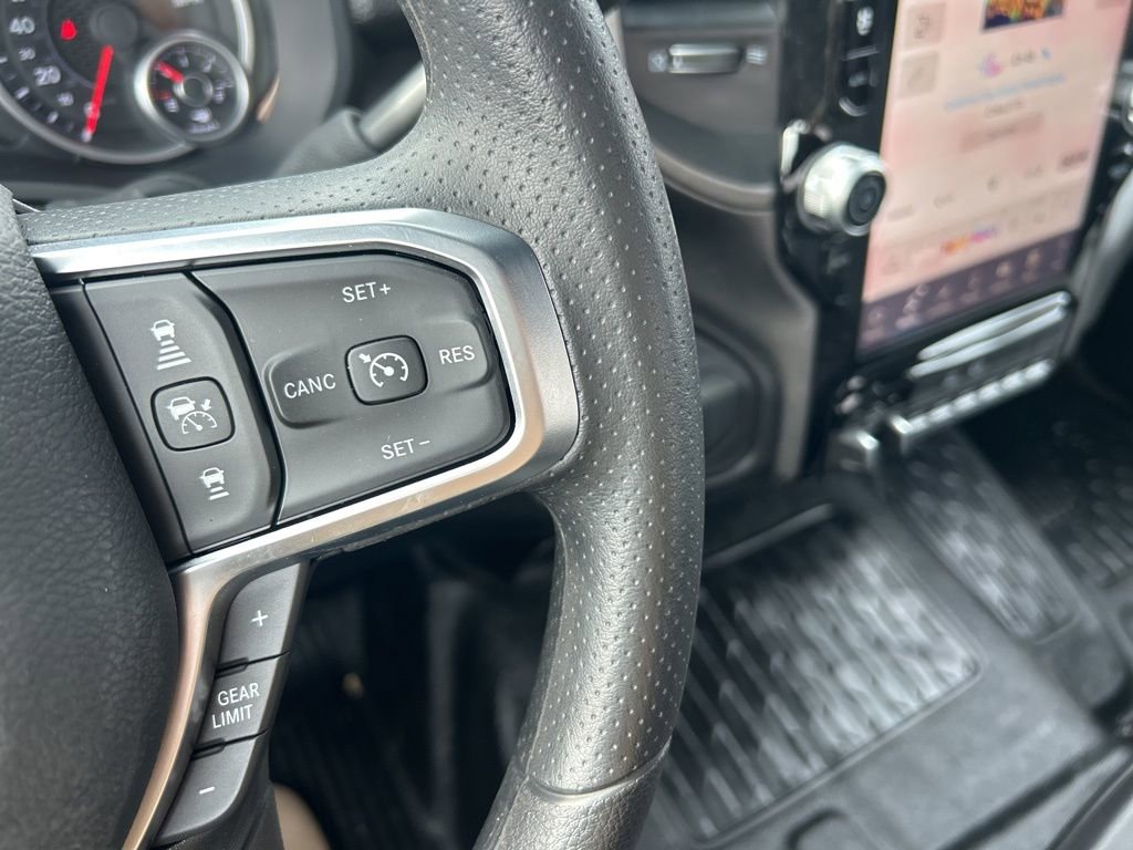 New 2026 RAM 5500 Tradesman AWD/4WD image 15