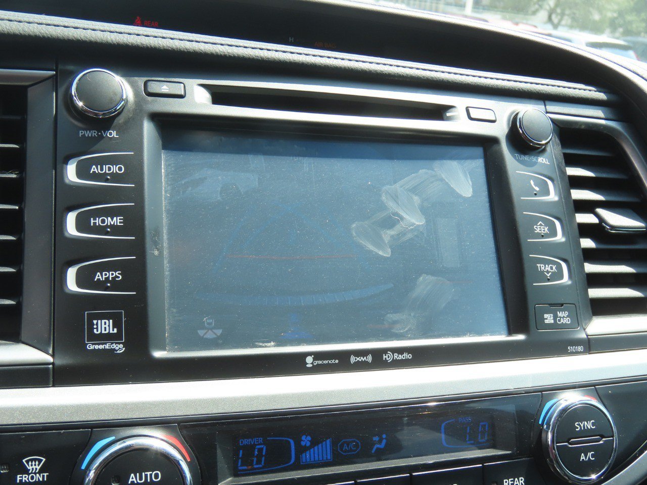 Used 2018 Toyota Highlander Limited Platinum AWD/4WD image 31