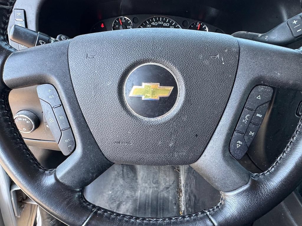 Used 2021 Chevrolet Express 3500 w/ Power Convenience Package RWD image 15