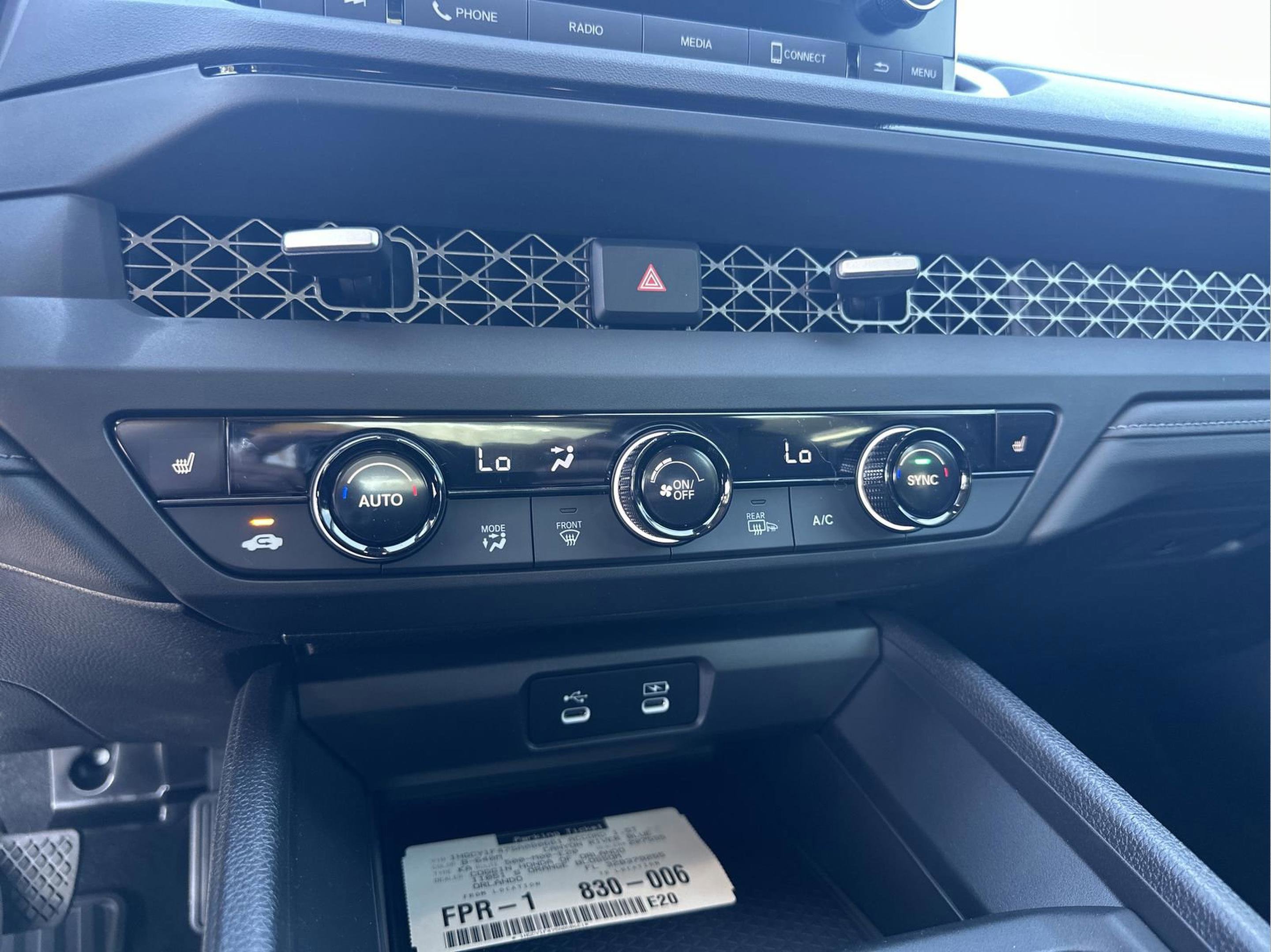 New 2025 Honda Accord SE image 30