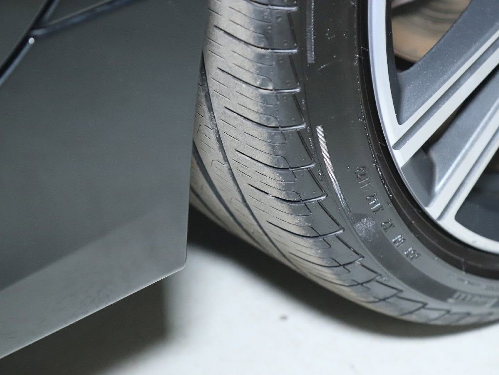 Certified 2023 BMW 330i xDrive Sedan w/ Premium Package image 37