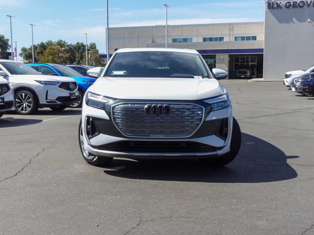 Used 2023 Audi Q4 e-tron Premium Plus w/ Premium Plus AWD/4WD image 2