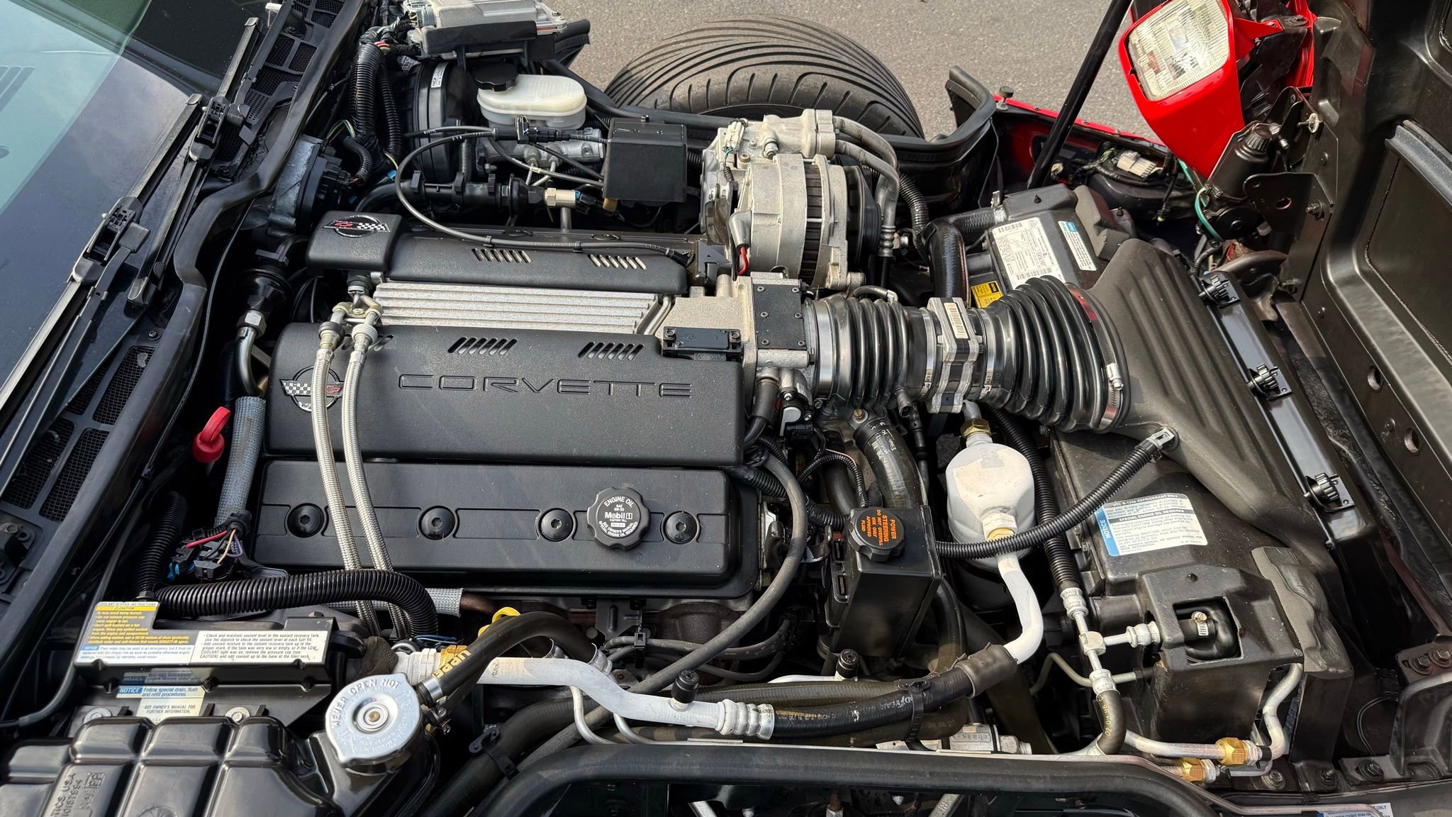 Used 1996 Chevrolet Corvette Convertible RWD image 27